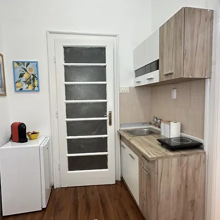 Apartment Eight